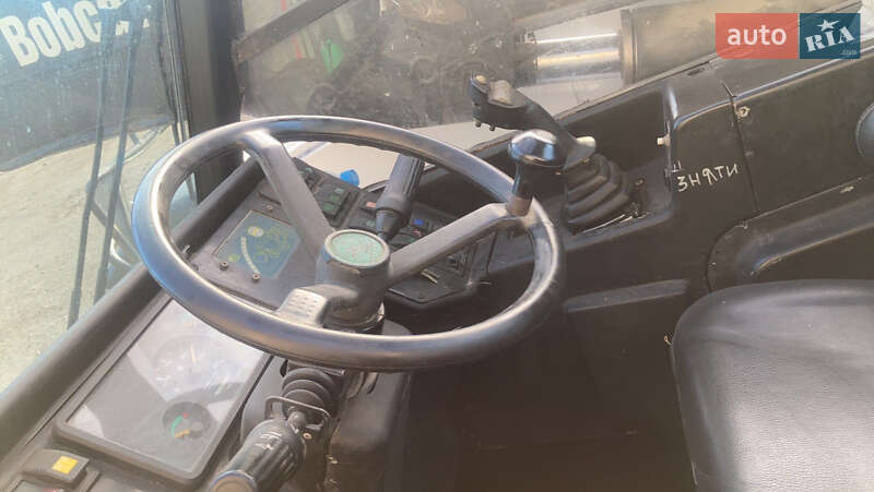 Телескопический погрузчик Bobcat T2556 2006 в Львове