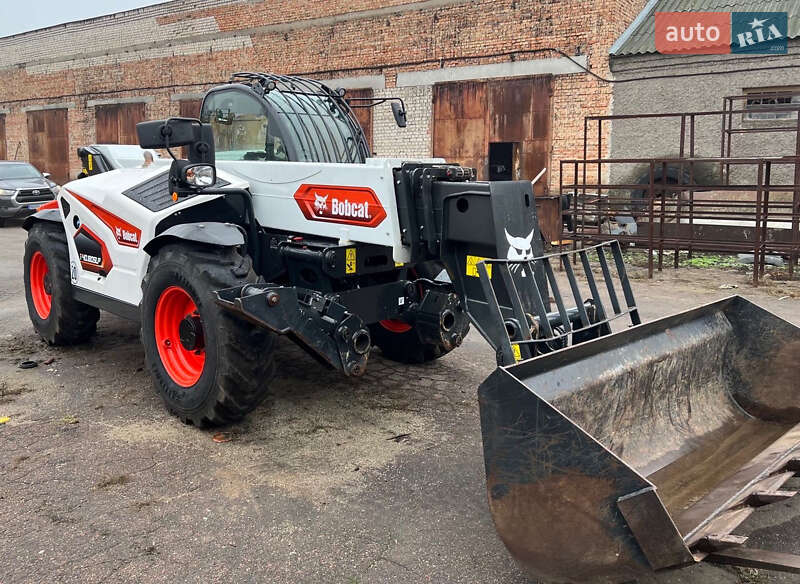 Телескопический погрузчик Bobcat T40.180 2024 в Кропивницком фото 12 Телескопический погрузчик Bobcat T40.180 2024 в Кропивницком