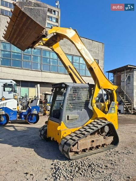 Фронтальні навантажувачі Bobcat Т750 2009 в Львові