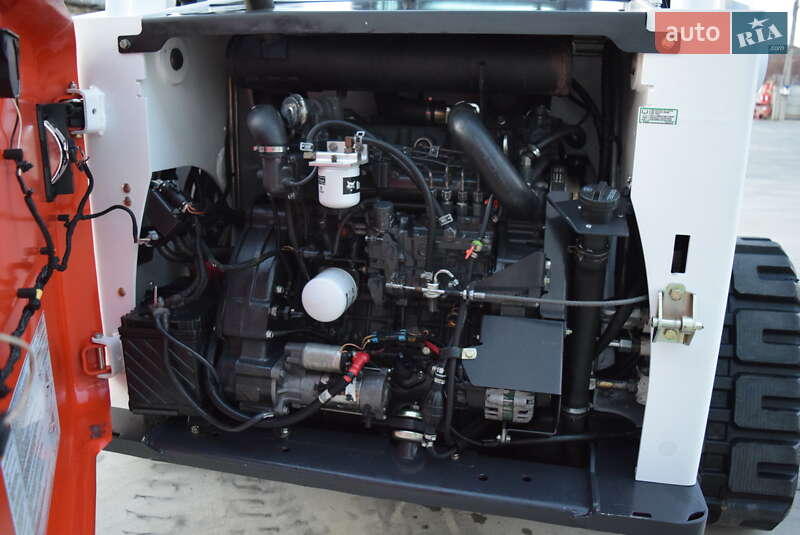 Міні-вантажник Bobcat T870 2011 в Рівному фото 11 Міні-вантажник Bobcat T870 2011 в Рівному