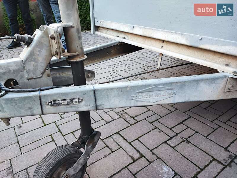 Платформа полуприцеп Bockmann H 2011 в Стрые