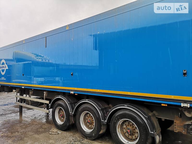 Зерновоз - напівпричіп Bodex KIS 3B 2019 в Вінниці фото Зерновоз - напівпричіп Bodex KIS 3B 2019 в Вінниці