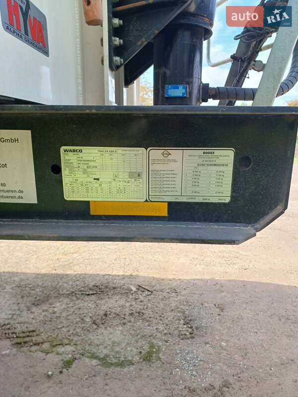 Зерновоз - полуприцеп Bodex KIS 3B 2022 в Черновцах