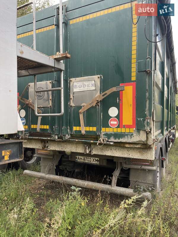Самоскид напівпричіп Bodex KIS 3B 2011 в Горішніх Плавнях