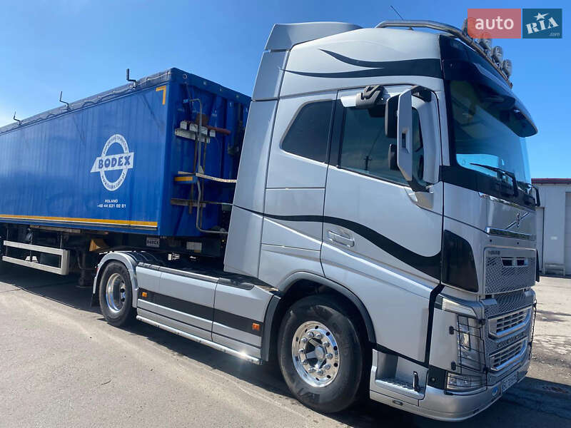 Зерновоз - напівпричіп Bodex KIS 3B 2019 в Львові фото 6 Зерновоз - напівпричіп Bodex KIS 3B 2019 в Львові