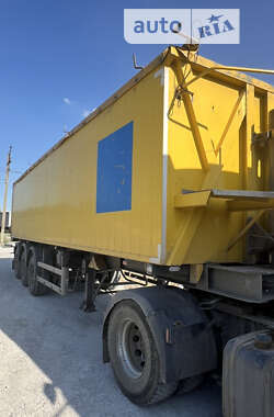 Самосвал полуприцеп Bodex KIS 3W-A 2006 в 
