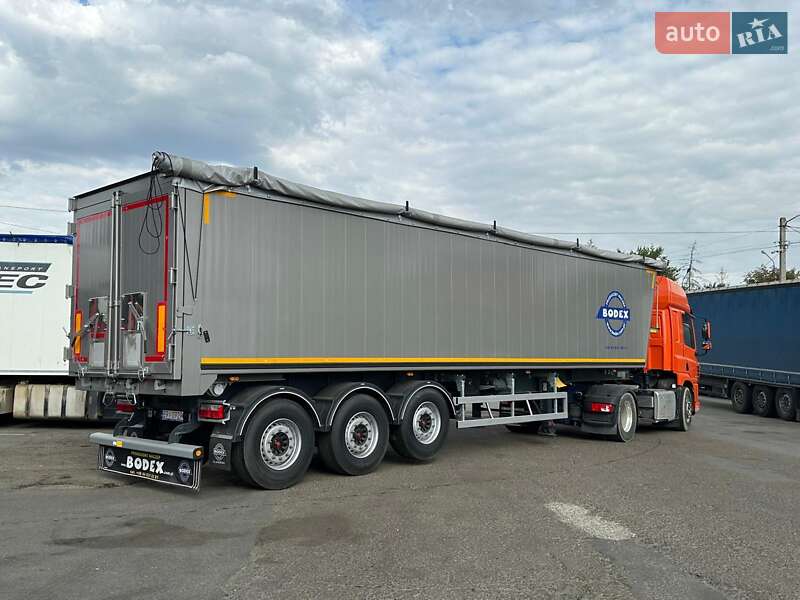 Зерновоз - полуприцеп Bodex KIS 3W-A 2024 в Черновцах