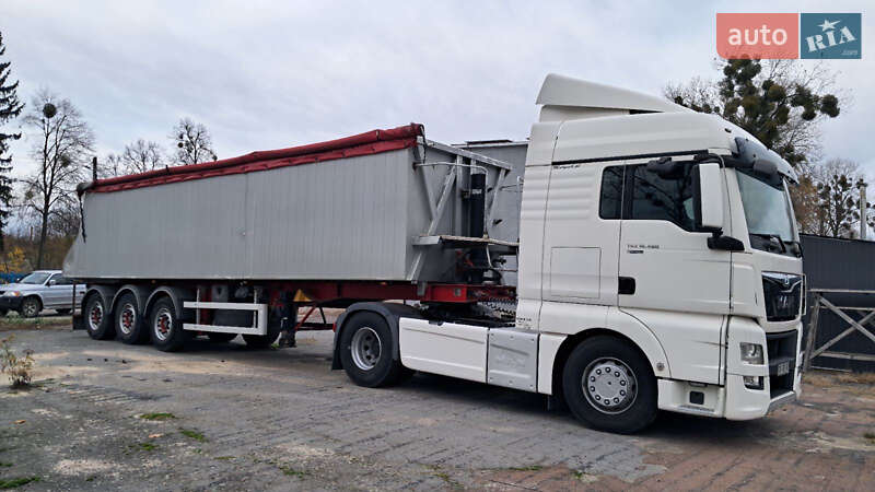 Самосвал полуприцеп Bodex KIS 3W-A 2006 в Житомире