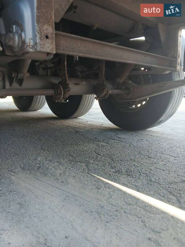 Зерновоз - полуприцеп Bodex KIS 3W-S 2010 в Запорожье