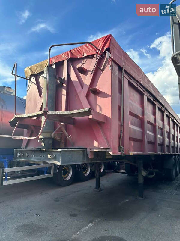 Самосвал полуприцеп Bodex KIS 3W-S 2010 в 