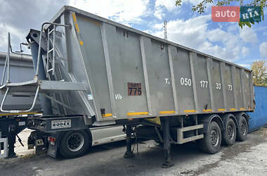 Самоскид напівпричіп Bodex KIS 3W-S 2011 в Дніпрі