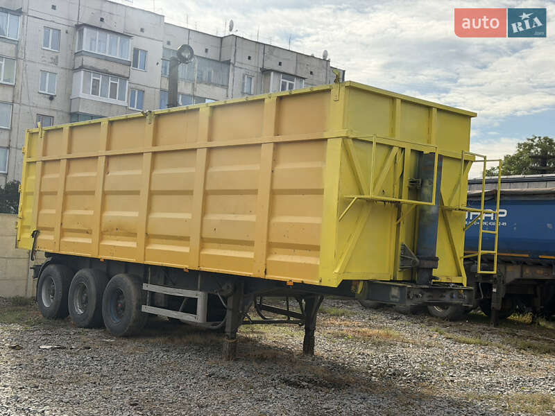 Самоскид напівпричіп Bodex KIS 3W-S 2007 в Лубнах фото 11 Самоскид напівпричіп Bodex KIS 3W-S 2007 в Лубнах