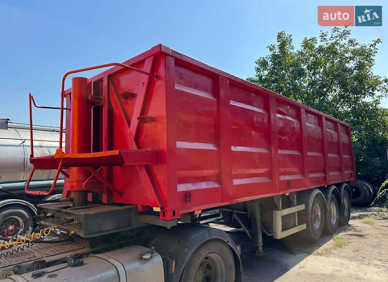 Самоскид напівпричіп Bodex KIS 3W-S 2007 в Дніпрі