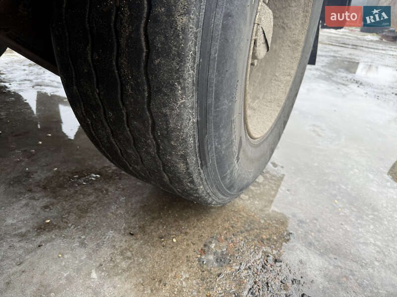 Самосвал полуприцеп Bodex KIS 3W-S 2007 в Николаеве