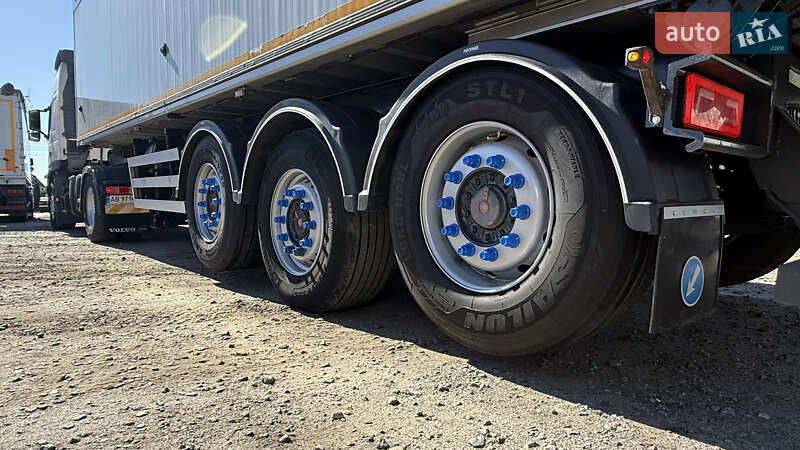 Самосвал полуприцеп Bodex KIS 3W 2015 в Виннице