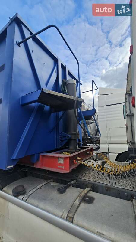Самоскид напівпричіп Bodex KIS 3W 2007 в Дніпрі