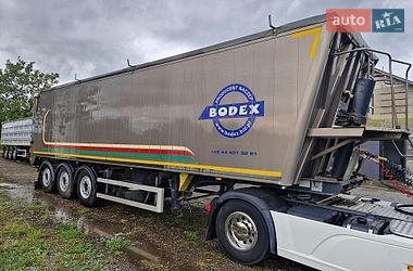 Самоскид напівпричіп Bodex KIS 3W 2016 в Шептицькому