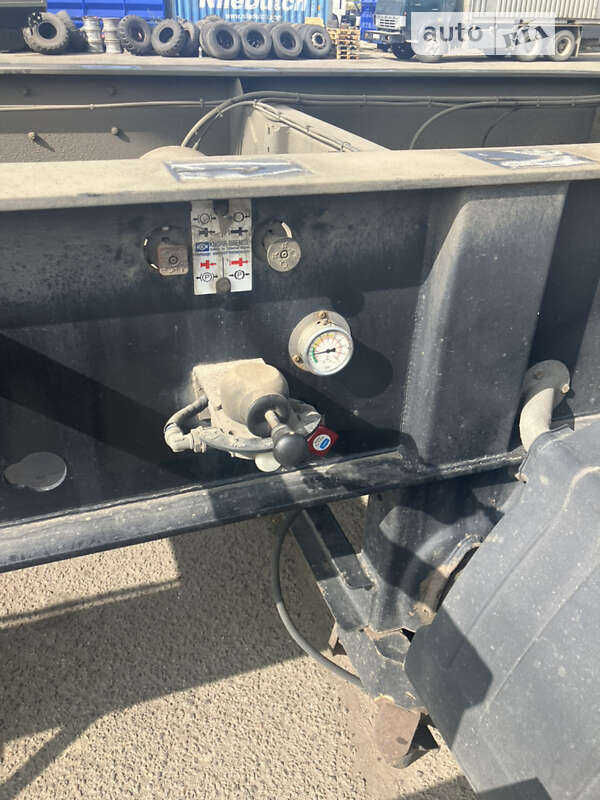 Зерновоз - полуприцеп Bodex KIS 2017 в Одессе