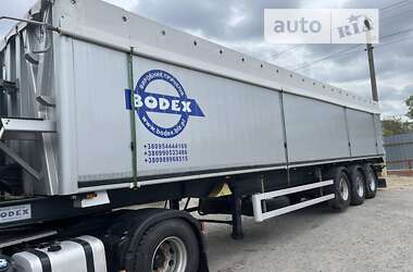 Самосвал полуприцеп Bodex Kiss 33 2005 в Золочеве