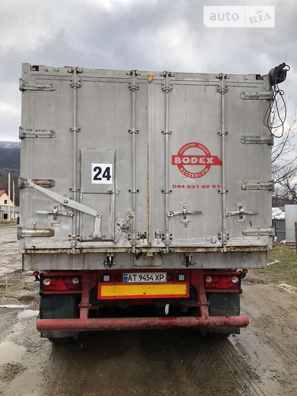 Зерновоз - полуприцеп Bodex Kiss 33 2003 в Ивано-Франковске