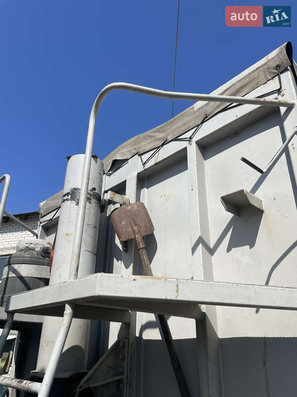 Самосвал полуприцеп Bodex Kiss 33 2005 в Обухове