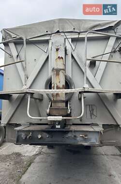 Самосвал полуприцеп Bodex Kiss 33 2004 в 