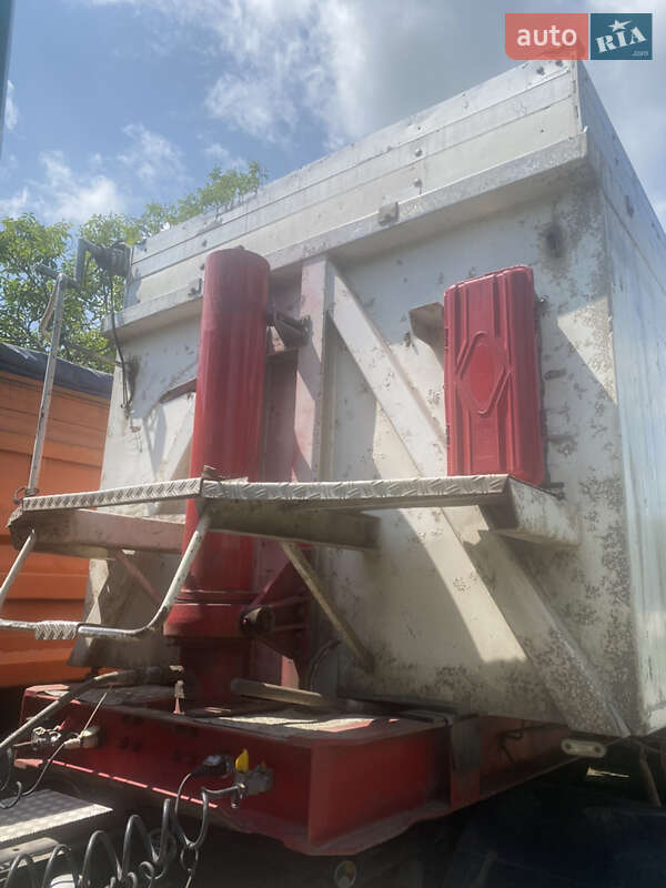 Самоскид напівпричіп Bodex Kiss 33 2003 в Звенигородці фото 2 Самоскид напівпричіп Bodex Kiss 33 2003 в Звенигородці