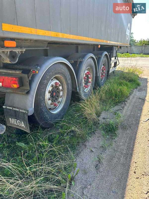 Самоскид напівпричіп Bodex Kiss 33 2003 в Рокитному фото 7 Самоскид напівпричіп Bodex Kiss 33 2003 в Рокитному