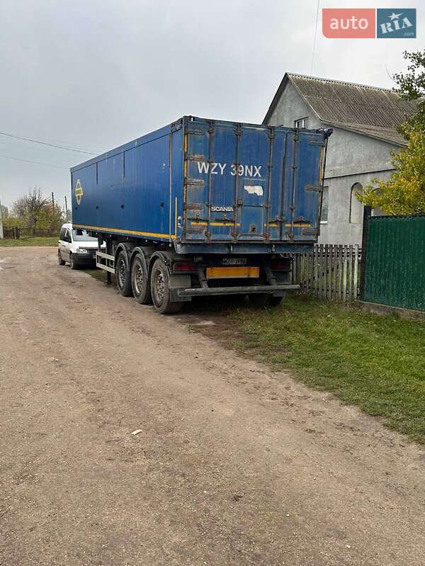 Самосвал полуприцеп Bodex Kiss 33 2003 в Теофиполе