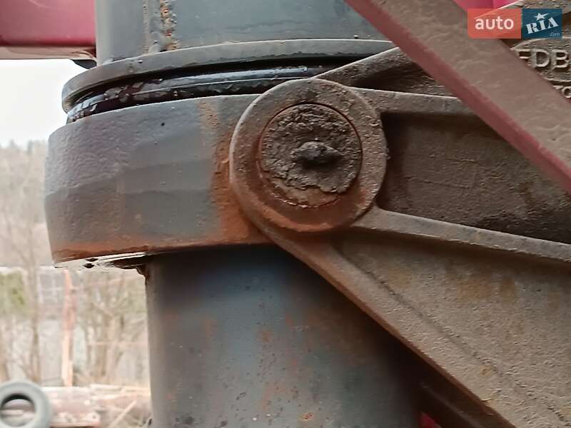 Самосвал полуприцеп Bodex Kiss 34 2000 в Могилев-Подольске