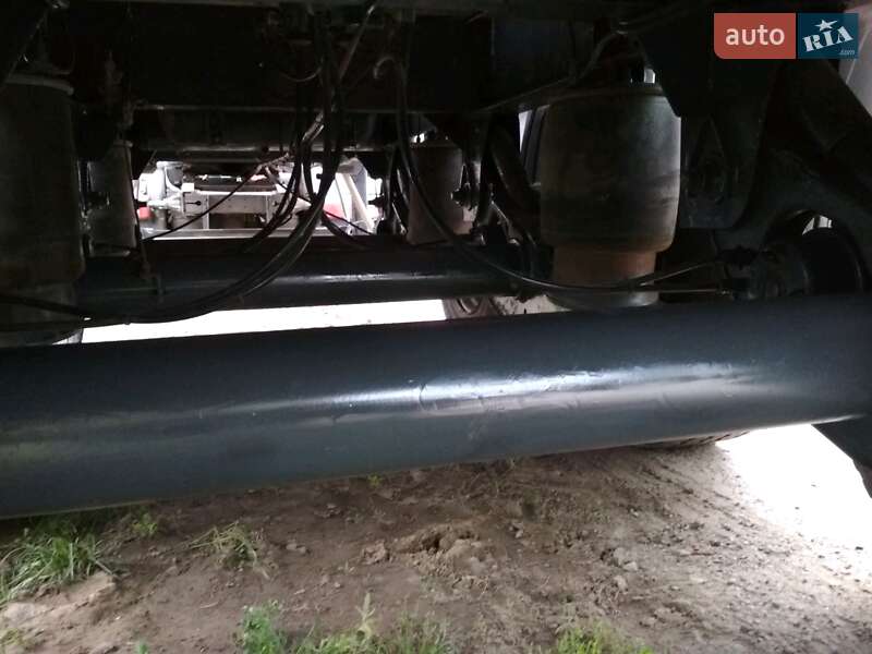 Самоскид напівпричіп Bodex Kiss 2006 в Полтаві