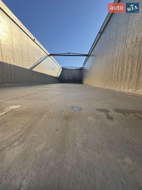 Зерновоз - полуприцеп Bodex Полуприцеп 2018 в Долине