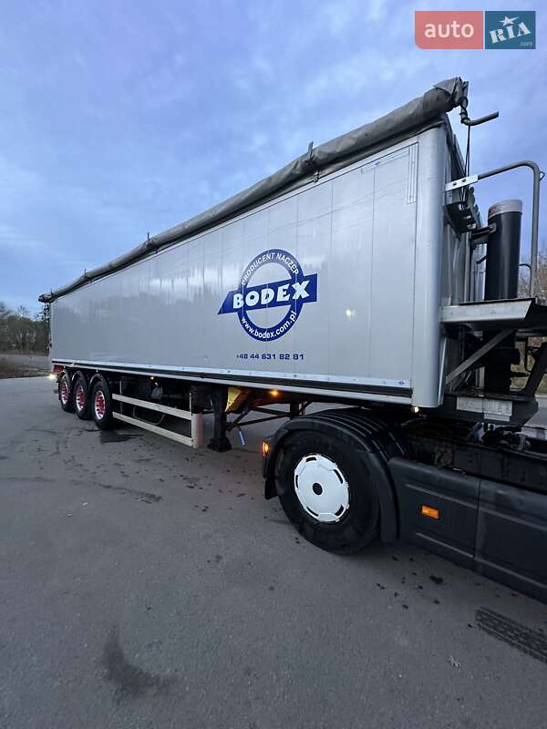Зерновоз - полуприцеп Bodex Полуприцеп 2018 в Долине
