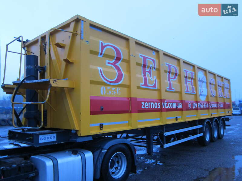 Самоскид напівпричіп Bodex SAF 2013 в Вінниці