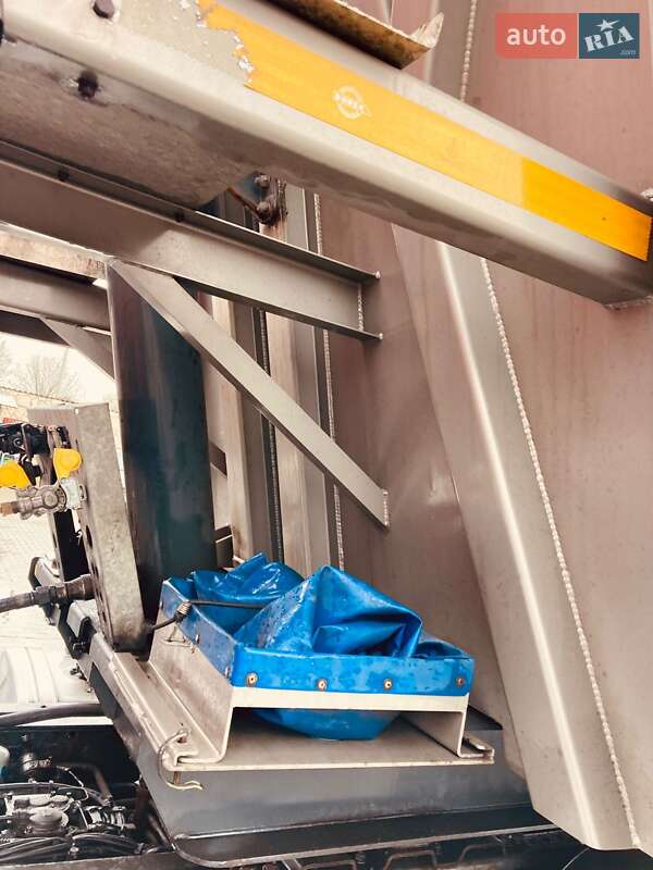 Зерновоз - полуприцеп Bodex SAF 2019 в Ровно фото 13 Зерновоз - полуприцеп Bodex SAF 2019 в Ровно