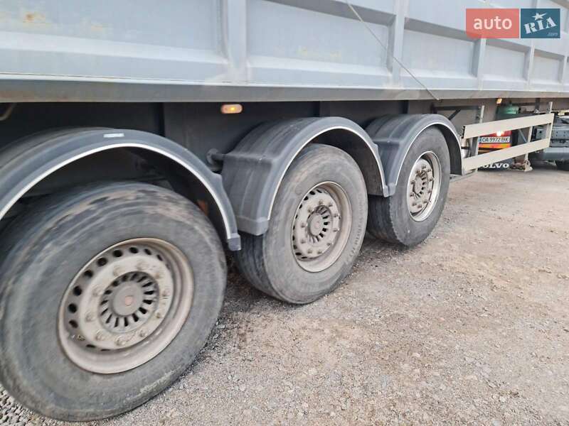 Самосвал полуприцеп Bodex SAF 2007 в Виннице