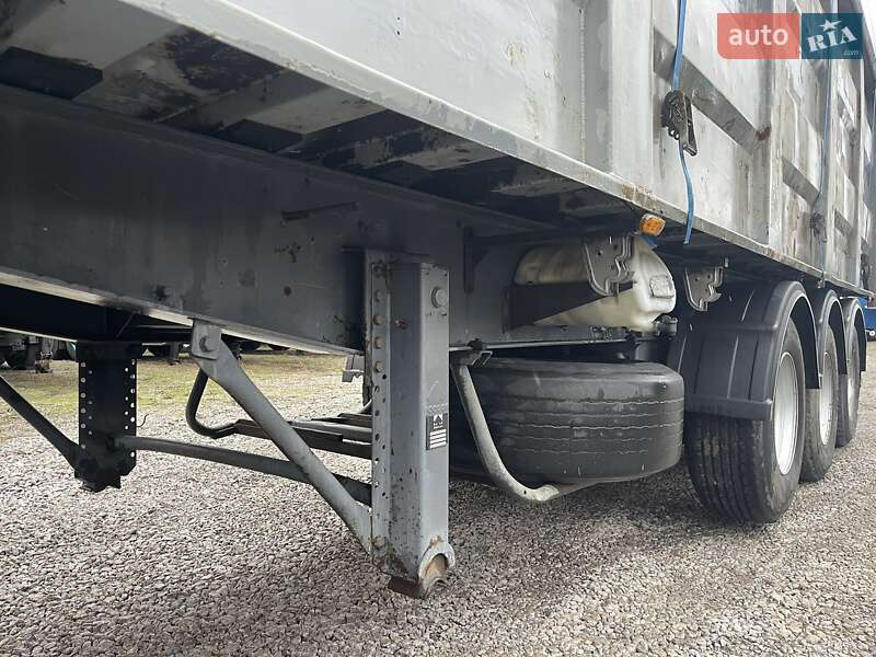 Самосвал полуприцеп Bodex SAF 2006 в Виннице