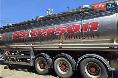 Цистерна напівпричіп Bodex SAF 2001 в Одесі