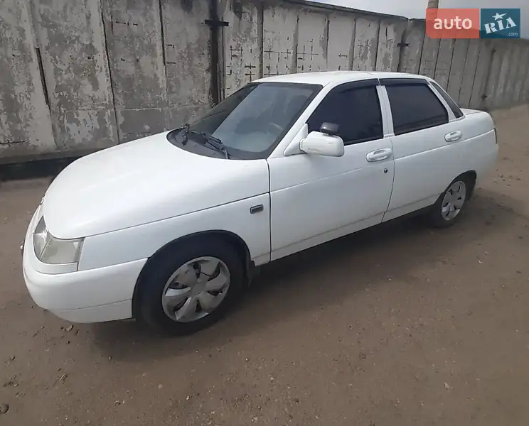 Богдан 2110