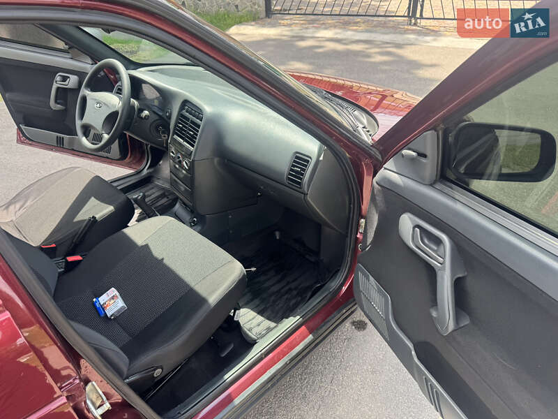 Седан Богдан 2110 2012 в Краснограде фото 12 Седан Богдан 2110 2012 в Краснограде