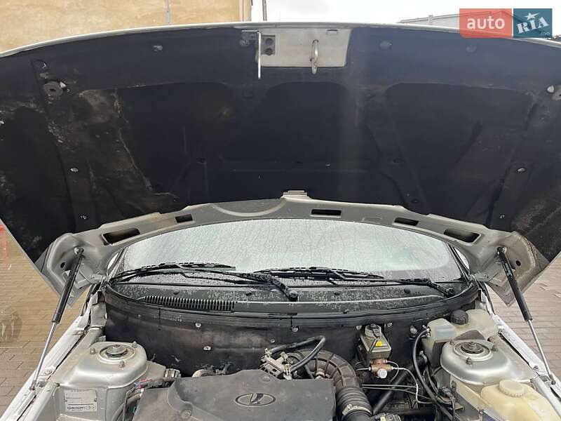 Седан Богдан 2110 2014 в Чернівцях