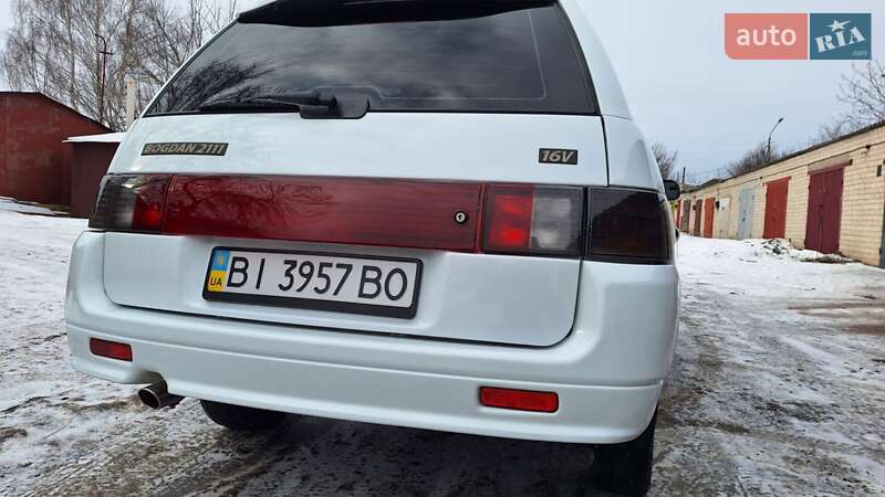 Универсал Богдан 2111 2012 в Смеле