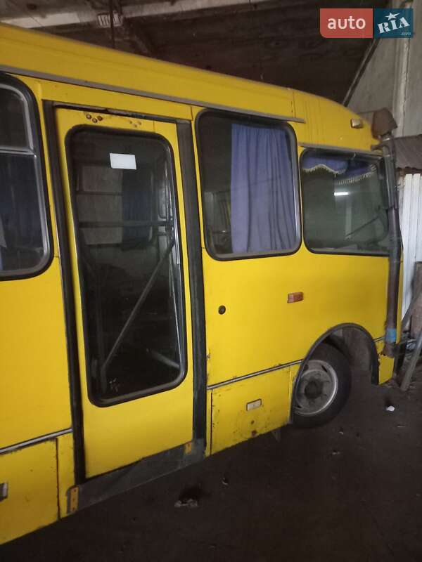 Міський автобус Богдан А-091 2004 в Марганці
