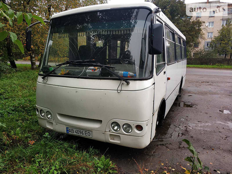 Туристичний / Міжміський автобус Богдан А-09212 2005 в Вінниці