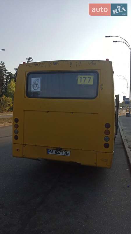 Городской автобус Богдан А-092 2005 в Киеве