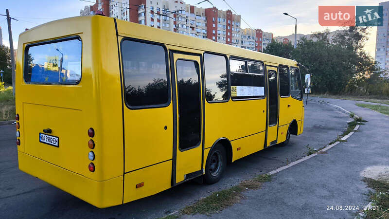 Городской автобус Богдан А-092 2007 в Киеве
