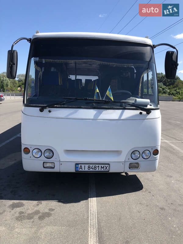 Пригородный автобус Богдан А-092 2009 в Ирпене