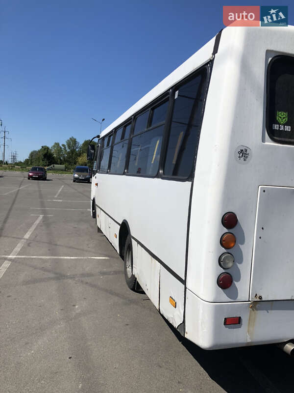 Пригородный автобус Богдан А-092 2009 в Ирпене