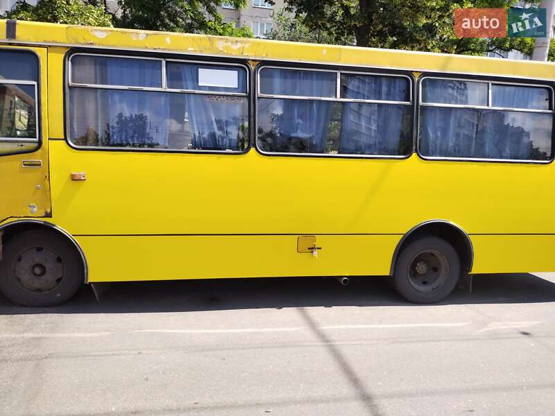 Городской автобус Богдан А-092 2005 в Киеве