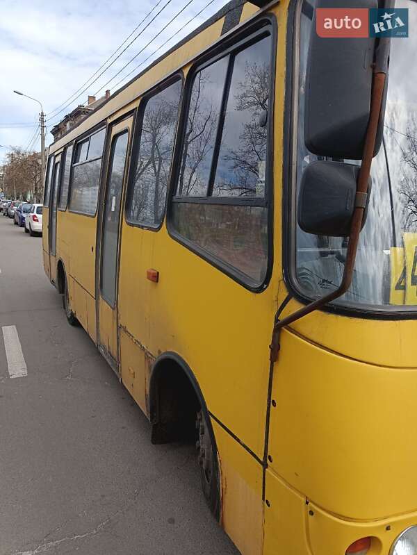 Міський автобус Богдан А-092 2007 в Києві